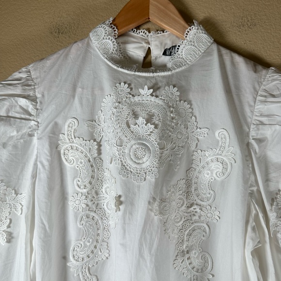 Zara Contrasting Poplin Embroidered Top - Picture 5 of 12